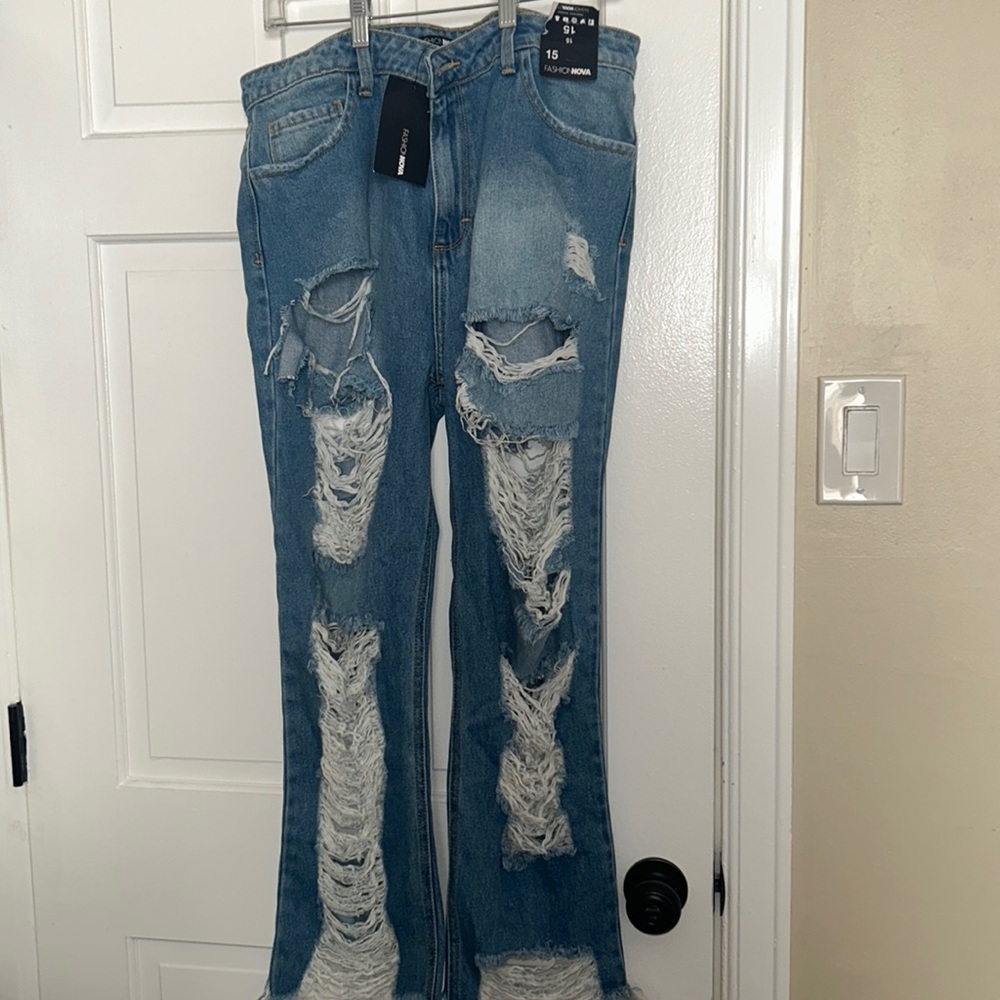 Distressed Boyfriend Jeans Size 15